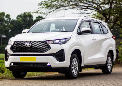 Amritsar Innova Hycross Taxi